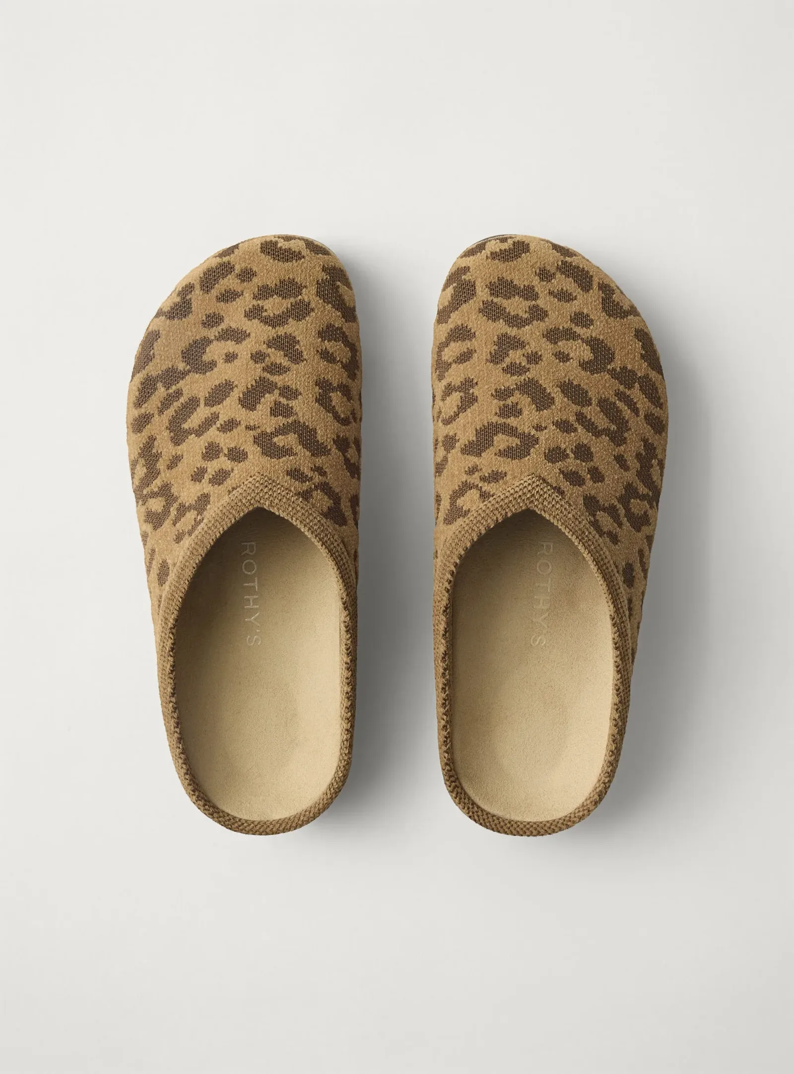 The Casual Clog – ReVelvet™ Khaki Cat