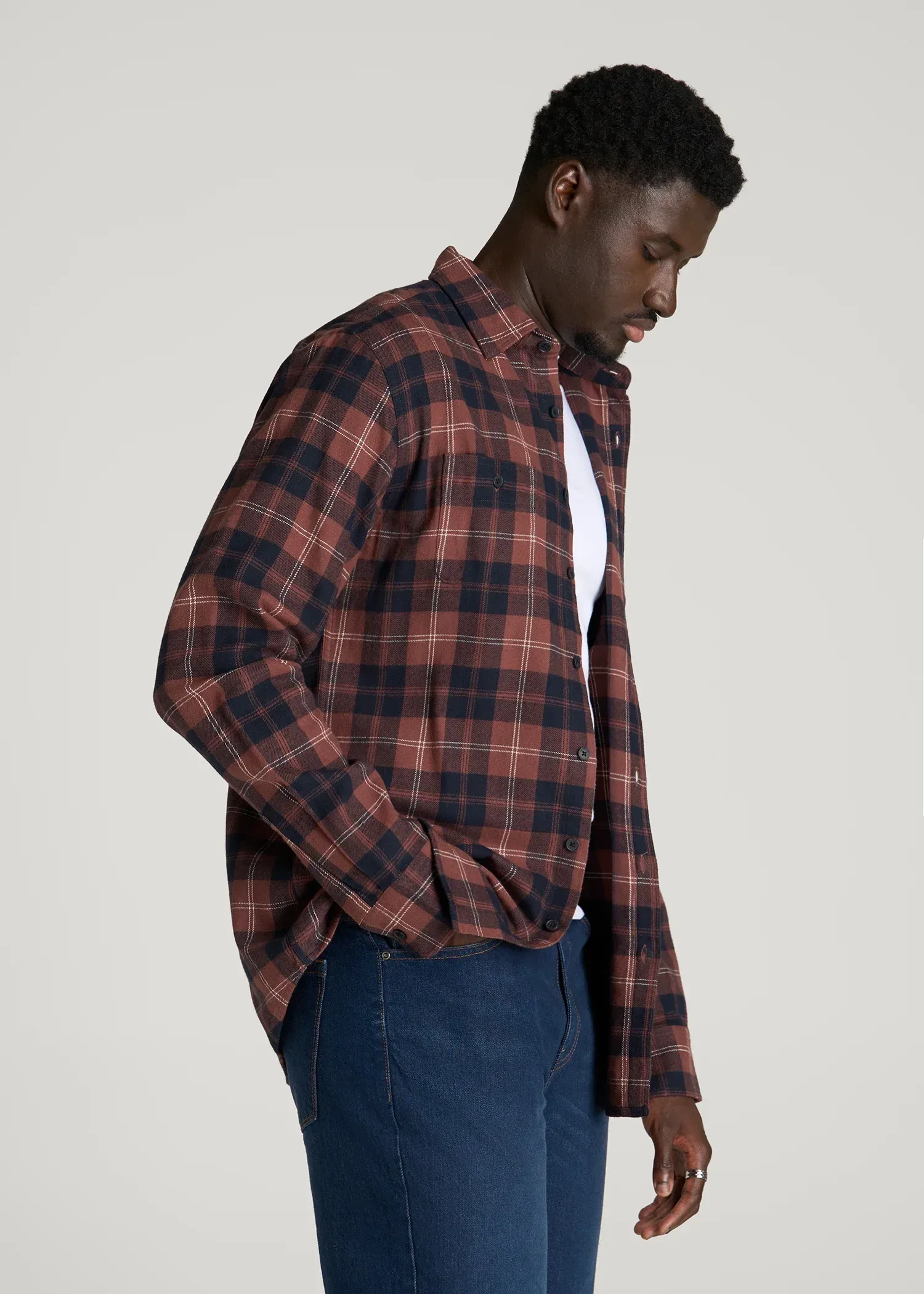 Twin Pocket Flannel Button Shirt for Tall Men in Marron Plaid