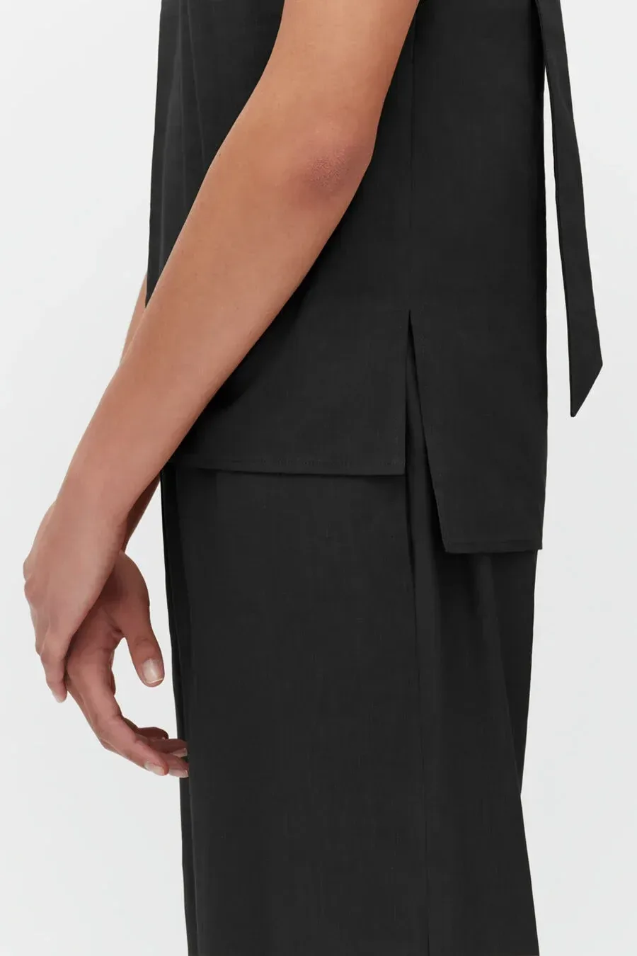 Linen Cross Front Top