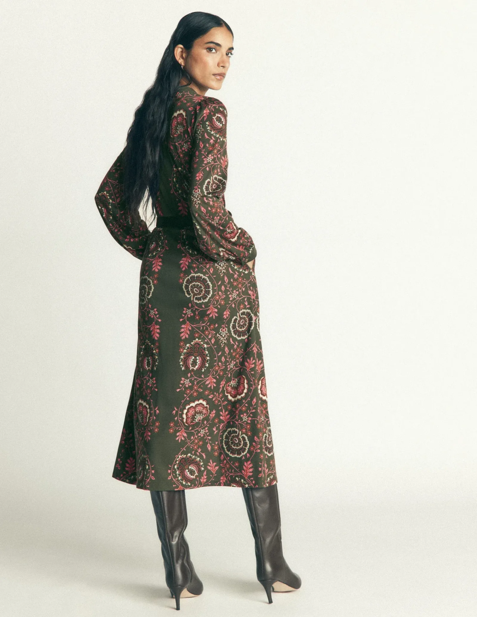 Juliet Jersey Midi Dress-Duffle Bag, Sprouting Vine