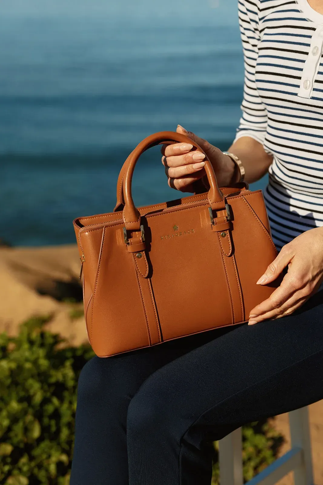KIRAGRACE Handbag