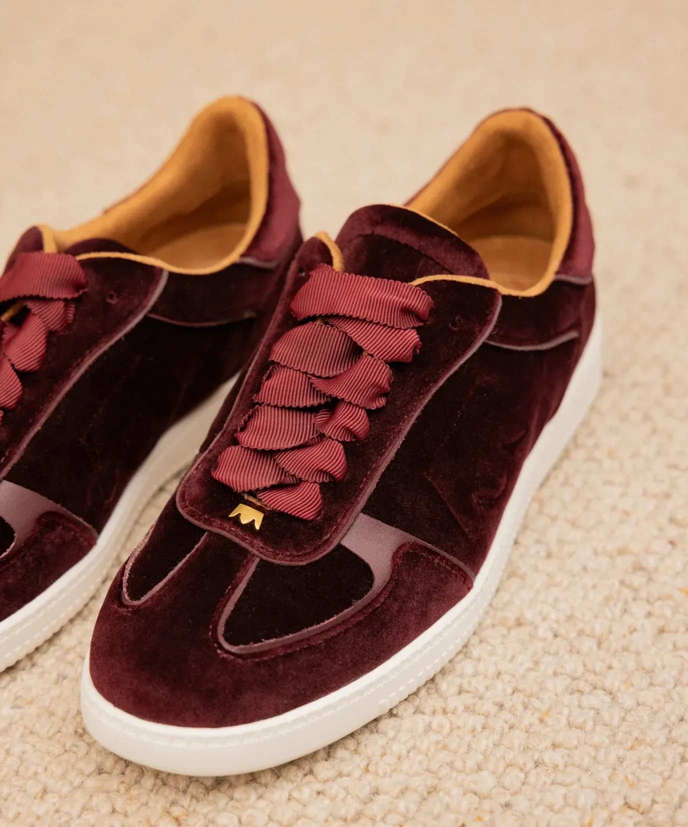 The Jay Sneaker – Burgundy Velvet