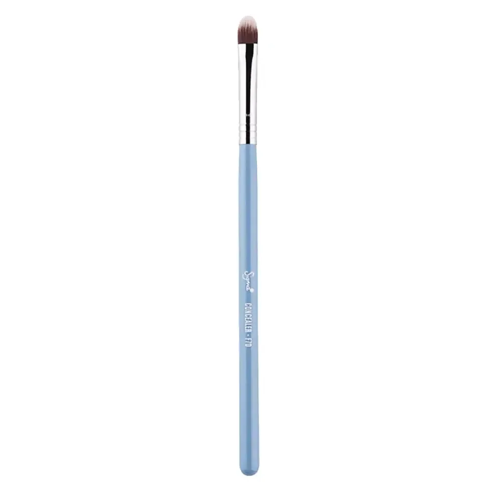 F70 Concealer Brush – Bunny Blue