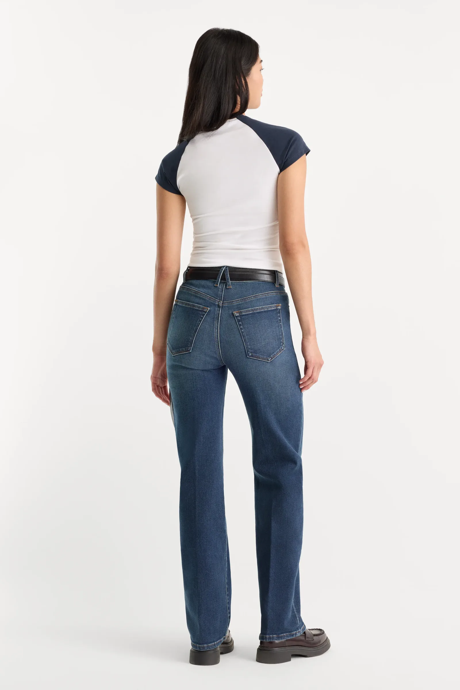 GOOD True Straight Jeans – Lyric