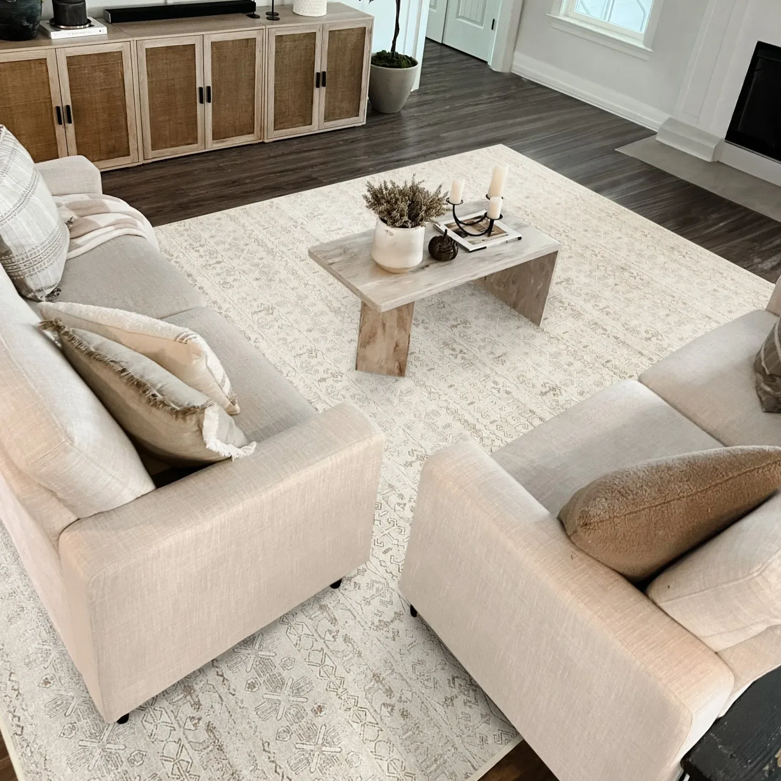 Savannah – Ivory/Neutral (Rug Cover)