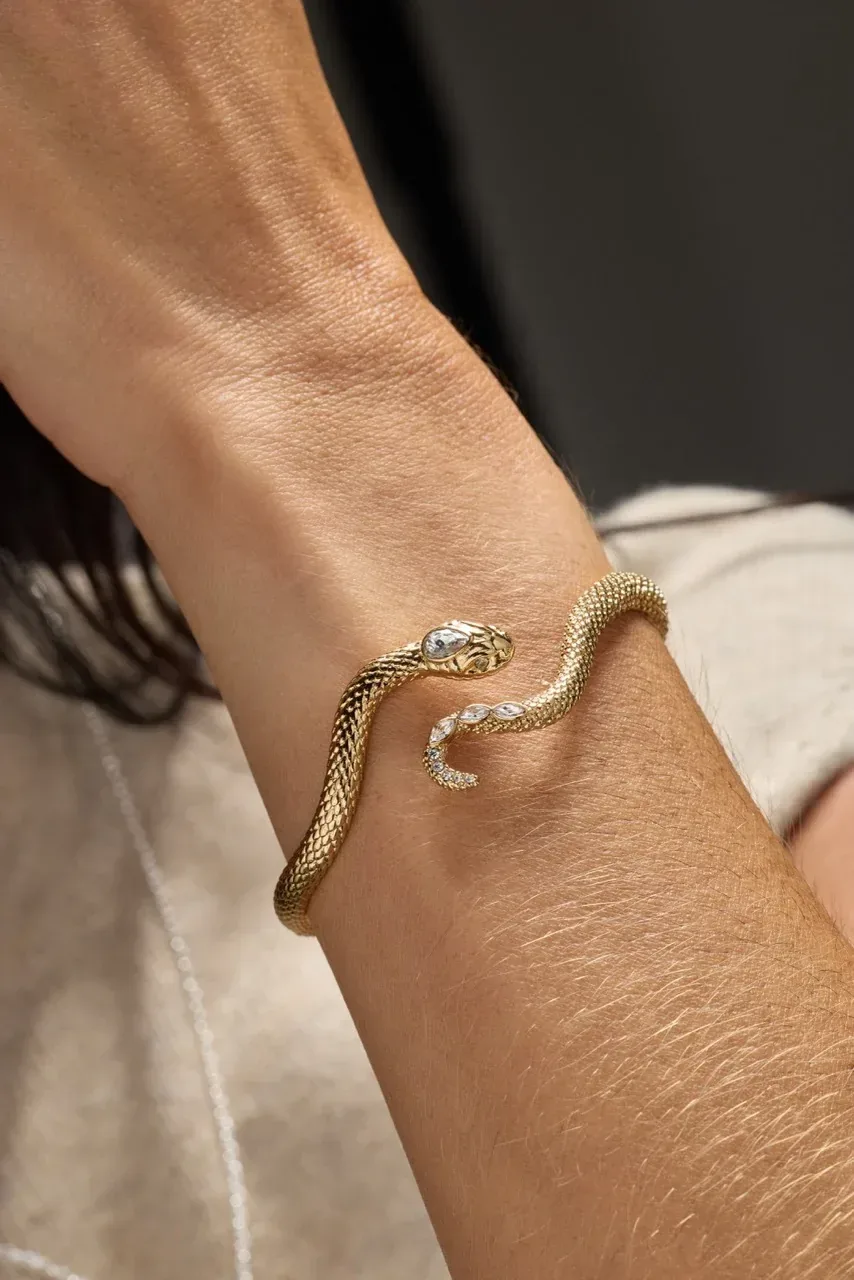 Snake Bypass Cuff