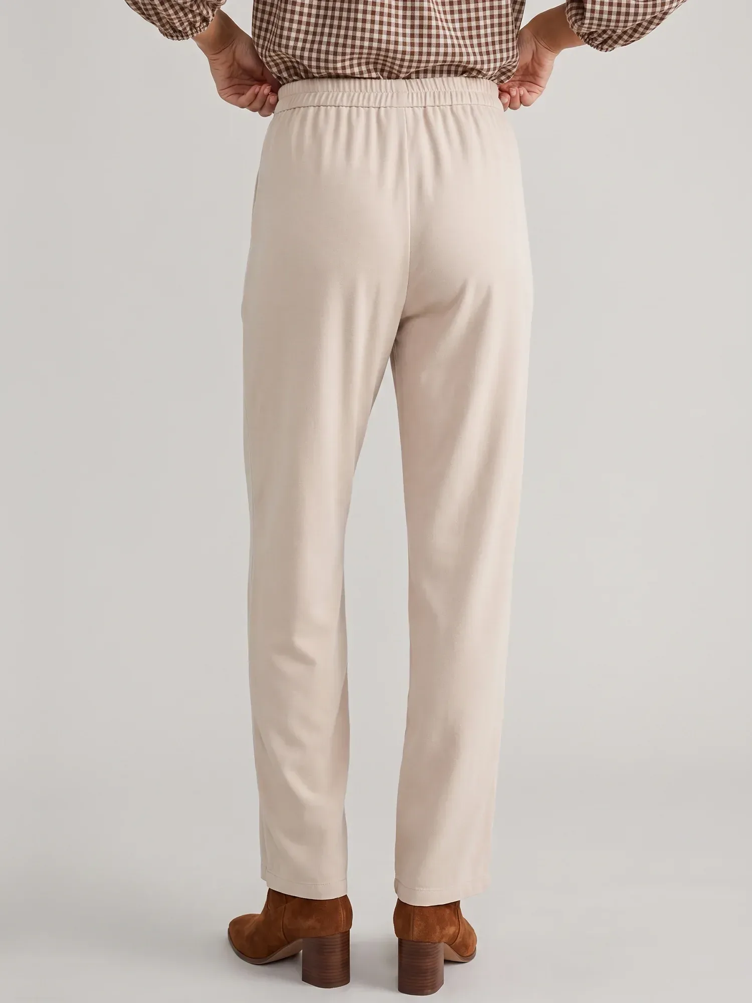 Seamed Detail Straight Leg Pants