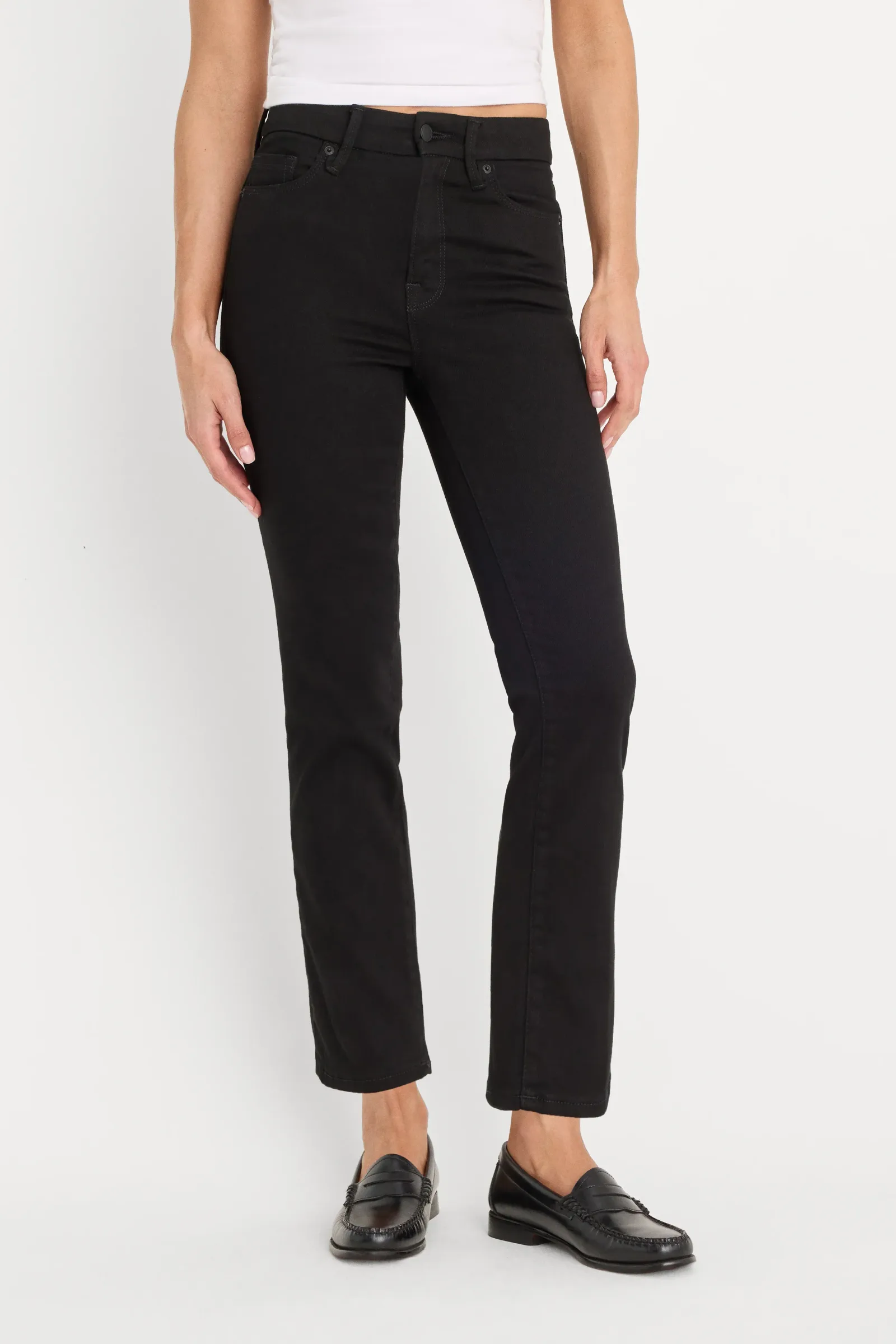 Never Fades Good Legs Straight Jeans – BLACK001