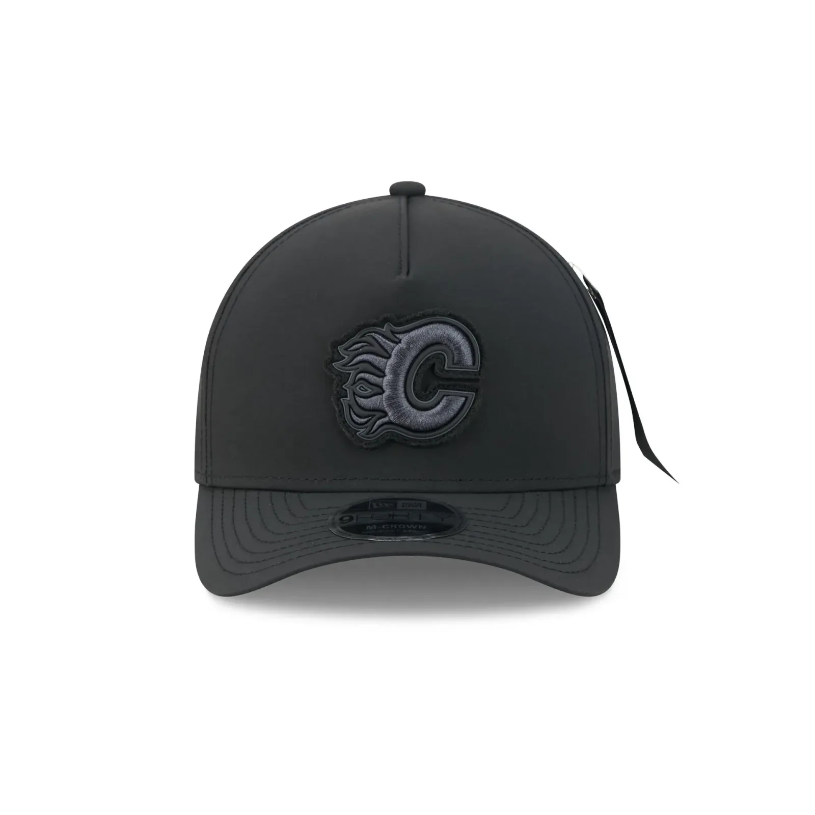 Alpha Industries x Calgary Flames Nylon Black 9FORTY M-Crown A-Frame Snapback Hat