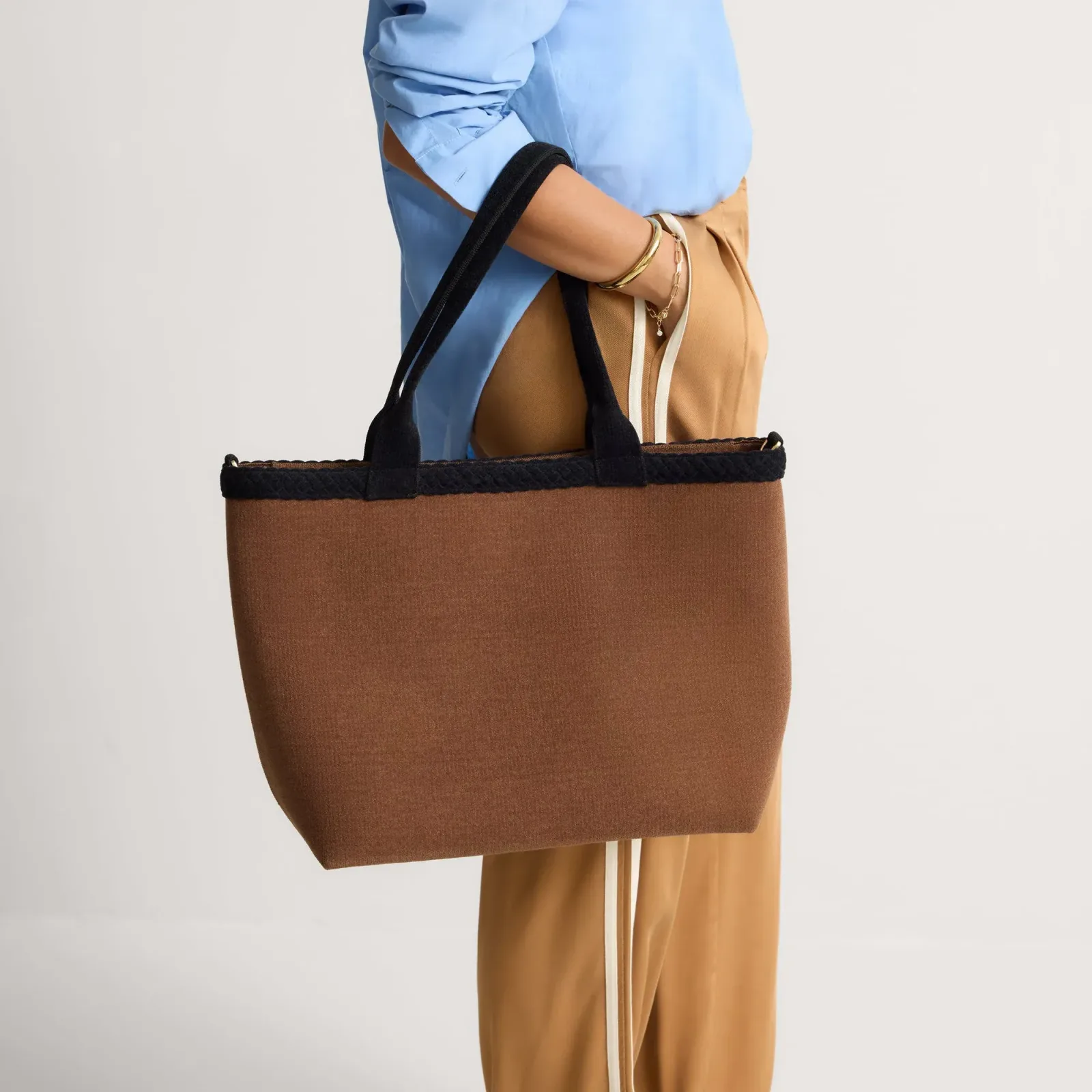 The Lightweight Zip Tote – ReVelvet™ Cinnamon