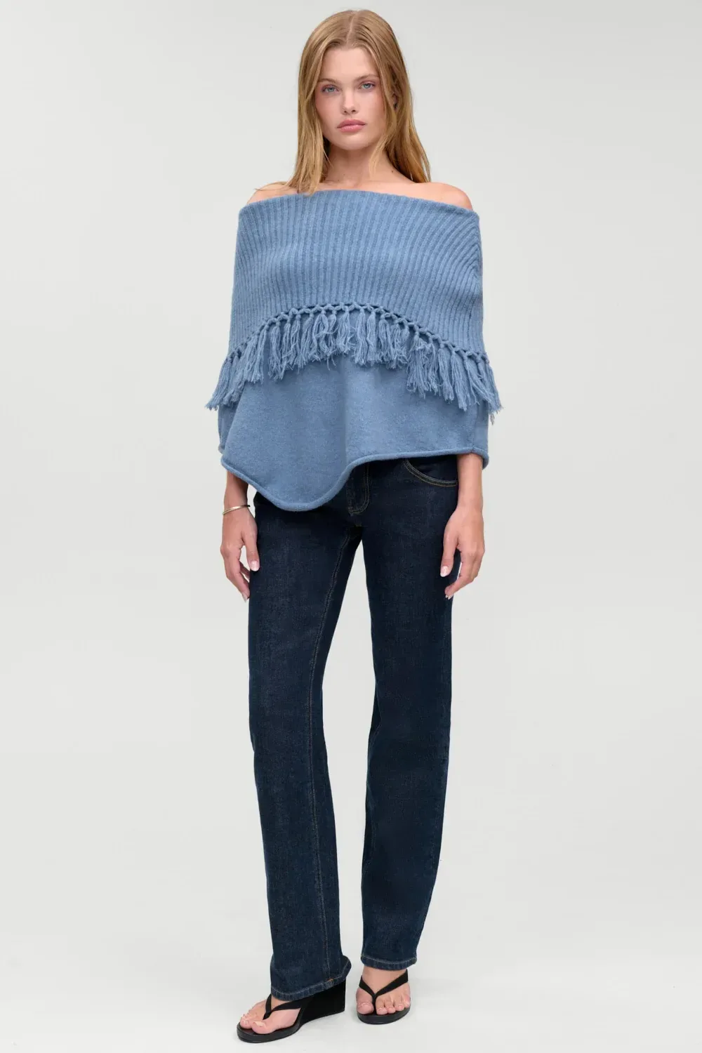 Benny Knit Fringe Poncho – Misty Mornings