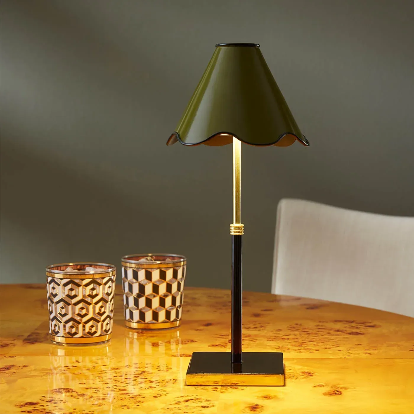 Ripple Rechargeable LED Table Lamp
