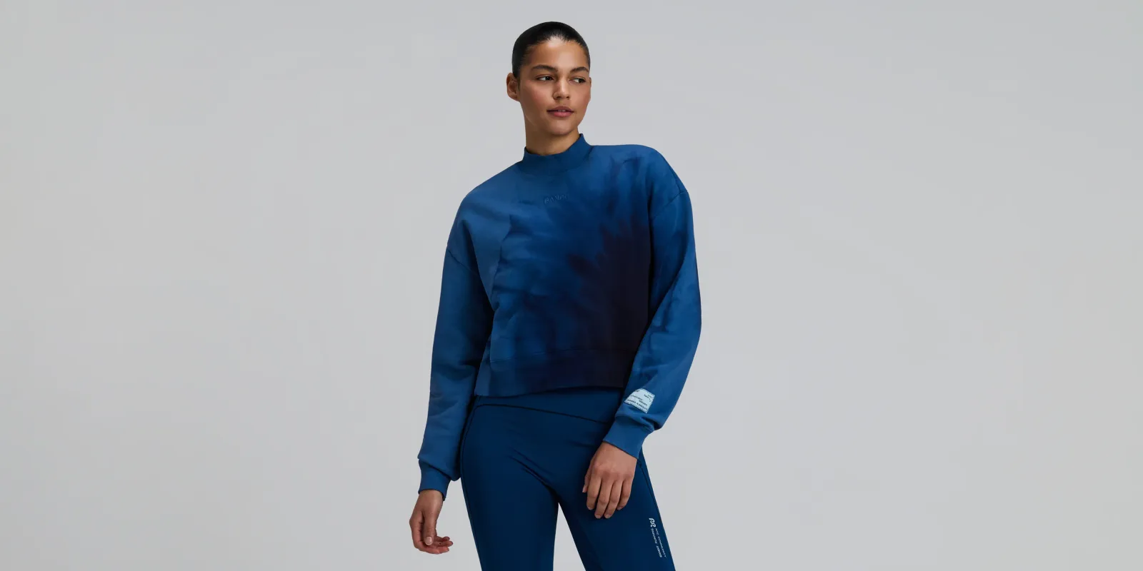 Women's Cropmock Pullover – Aegean Blue Wave Print