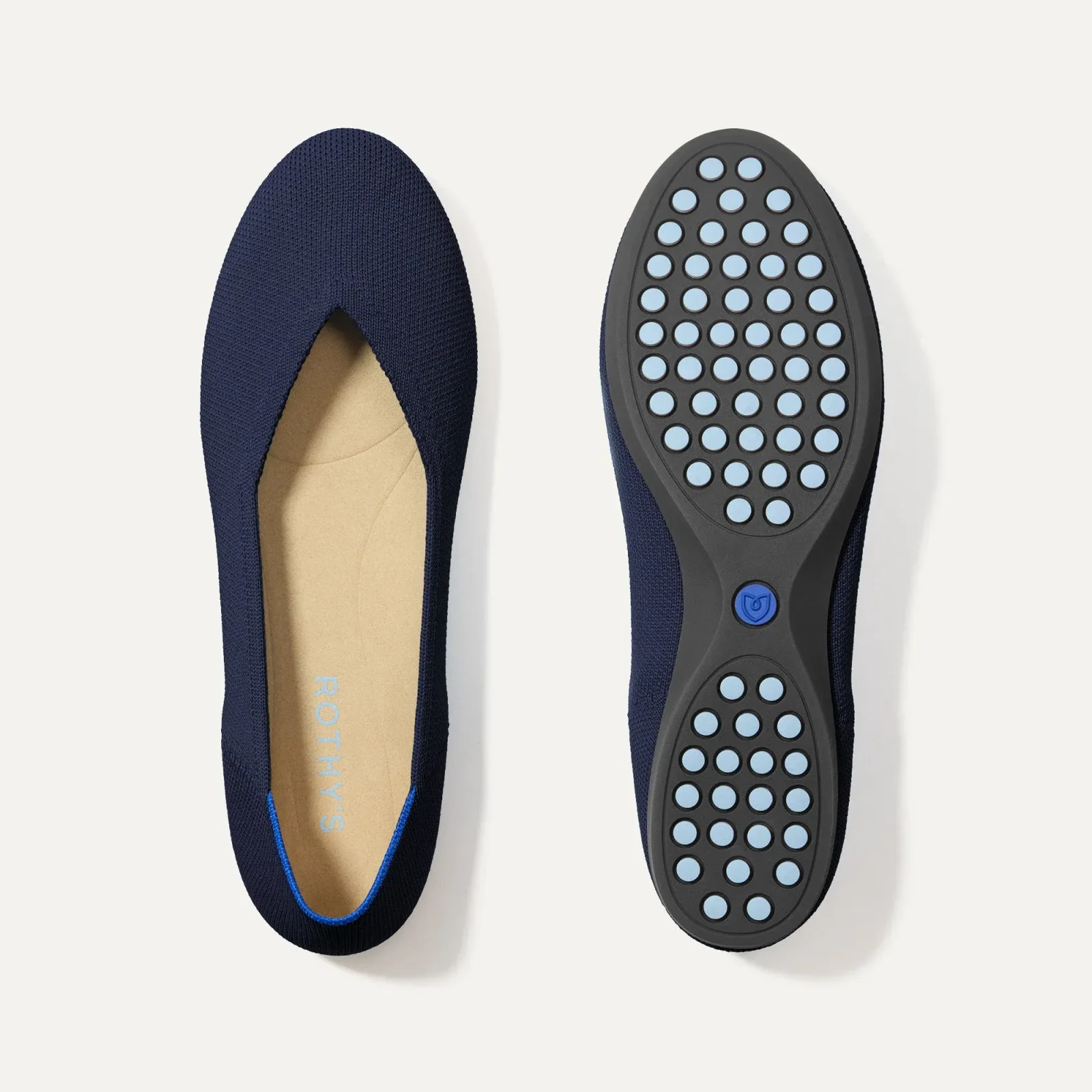 The Daily Flat – Navy
