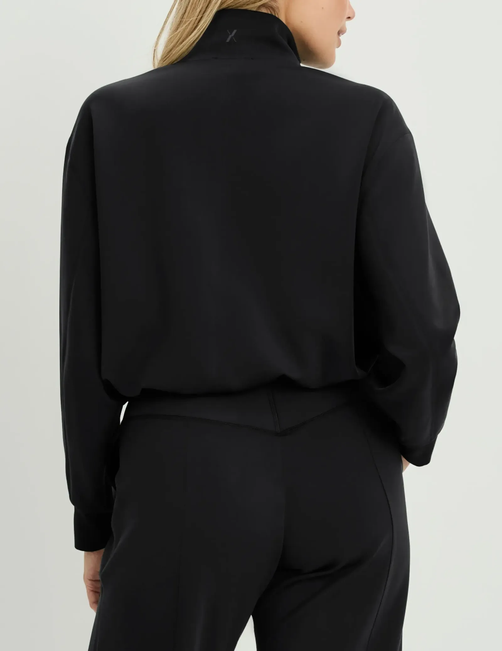 CloudCut™ Half Zip Pullover