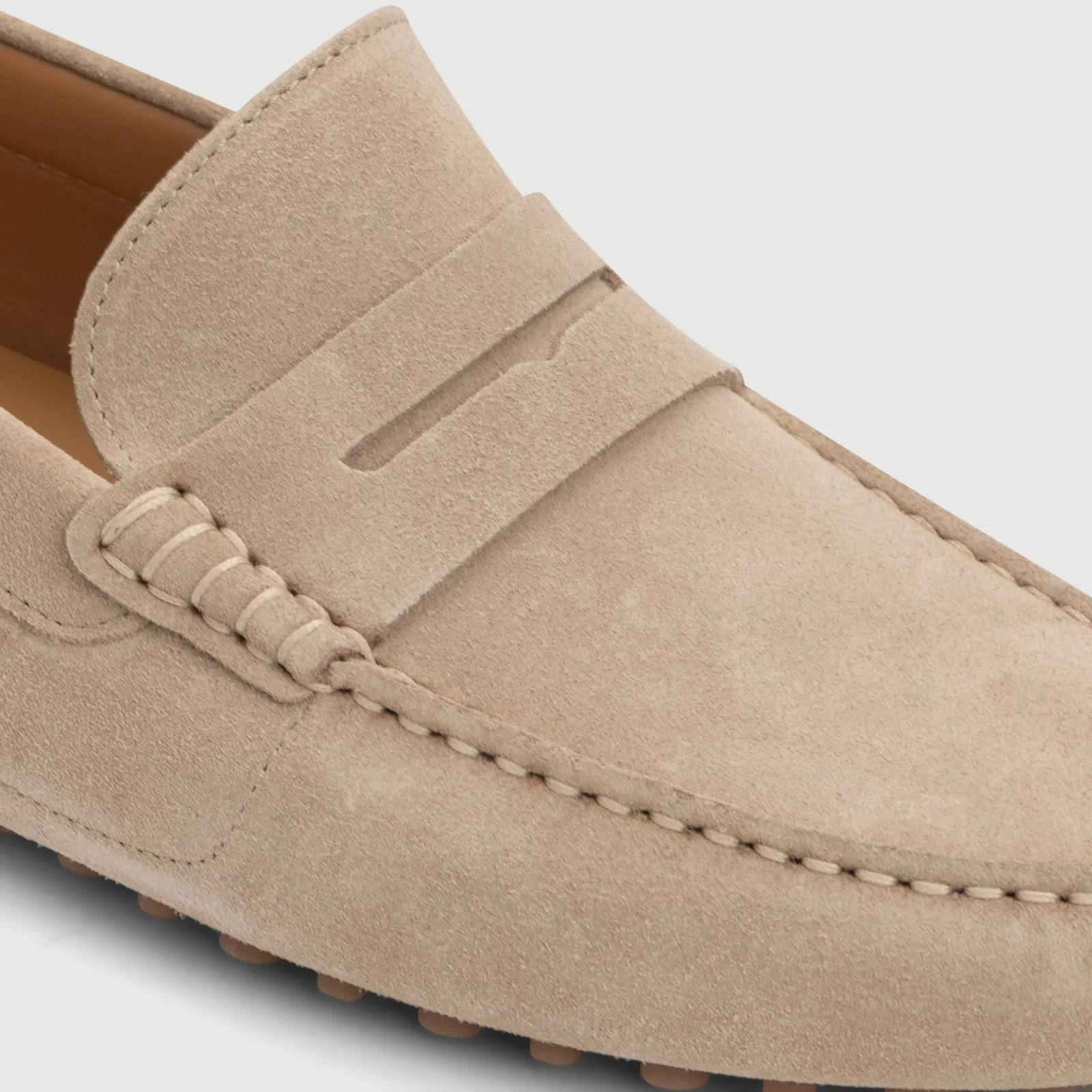 The Corsa Driver – Tan