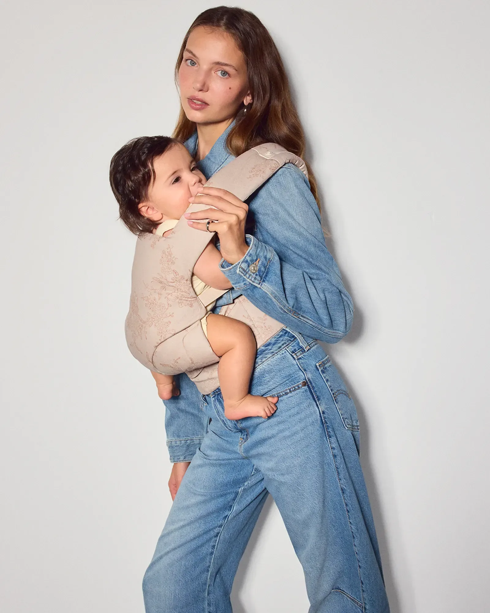 Explore Baby Carrier – Cotton – Chantilly Botanica