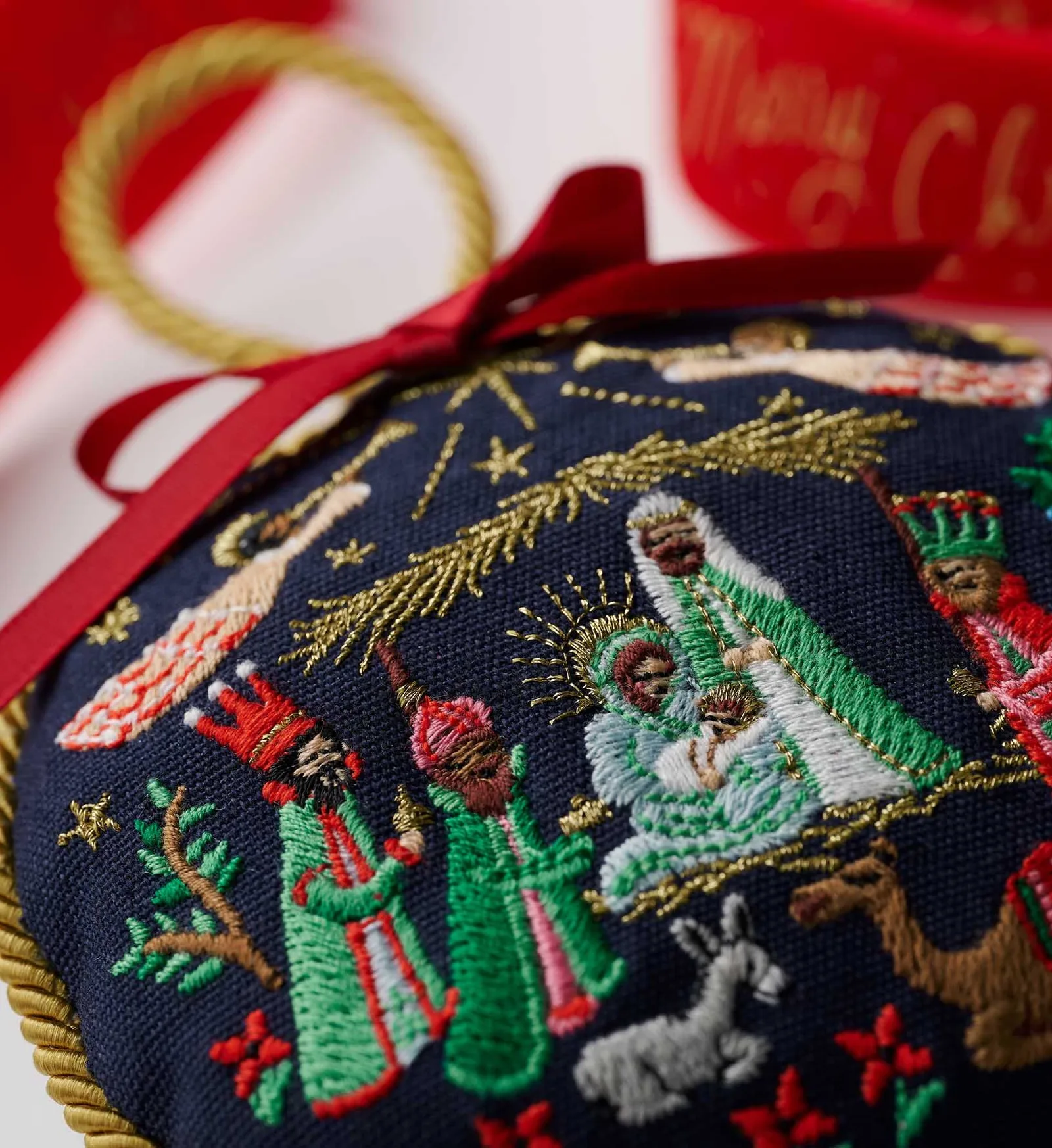 Embroidered Ornament – Nativity