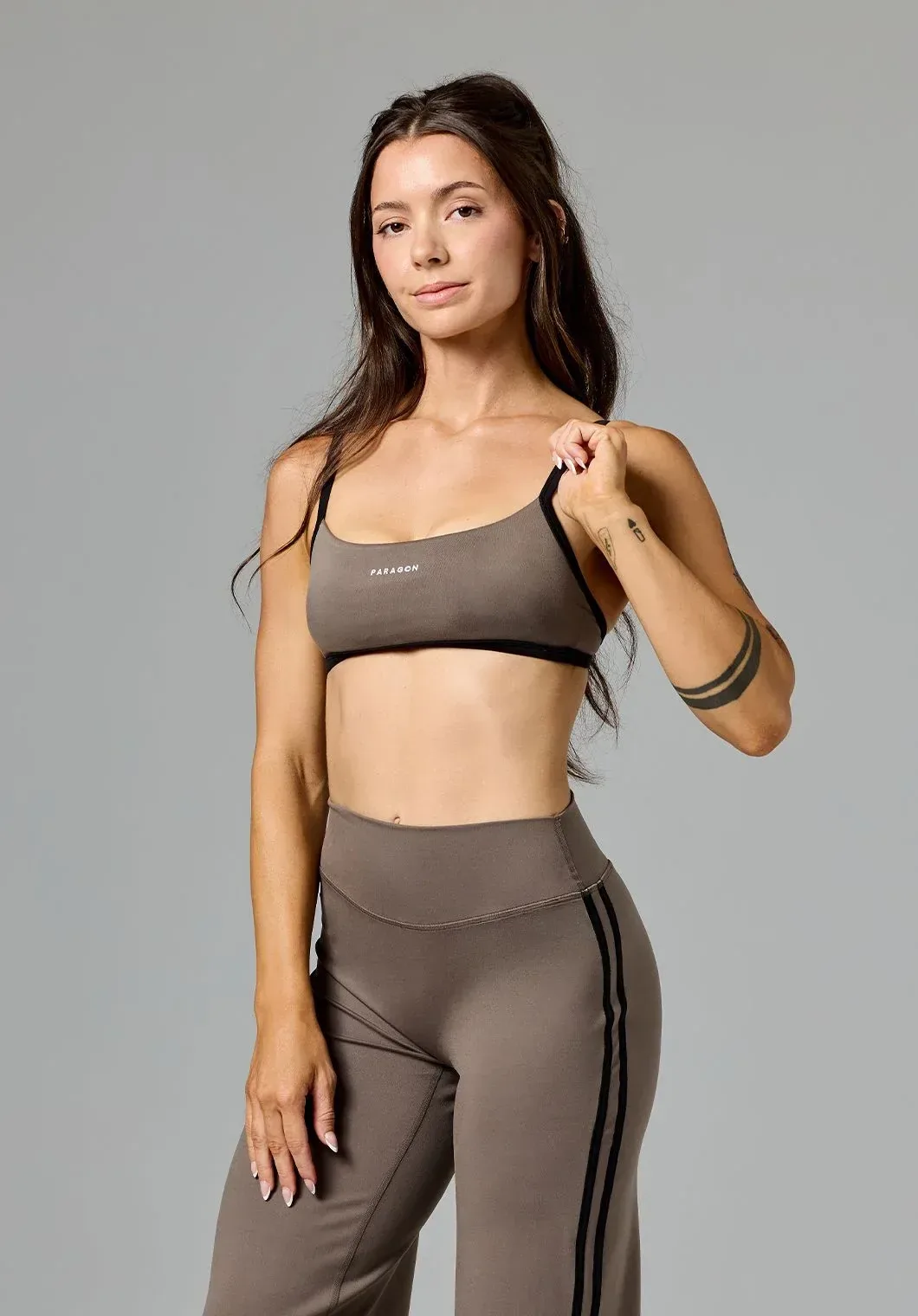 Reluna™ Contrast Square Neck Sports Bra Thyme