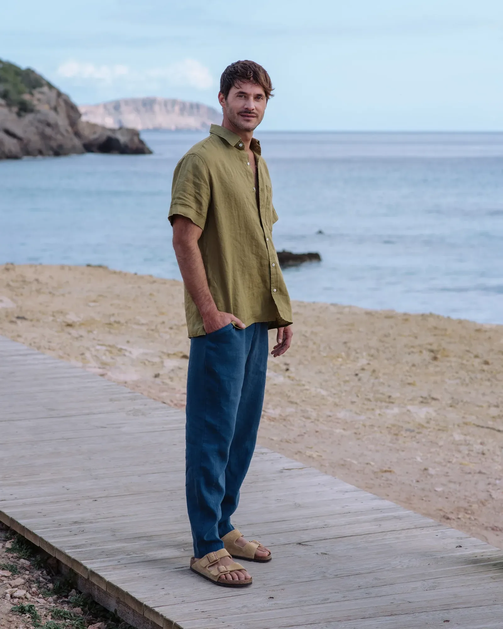 Men's short sleeves linen shirt VERBIER in Khaki green