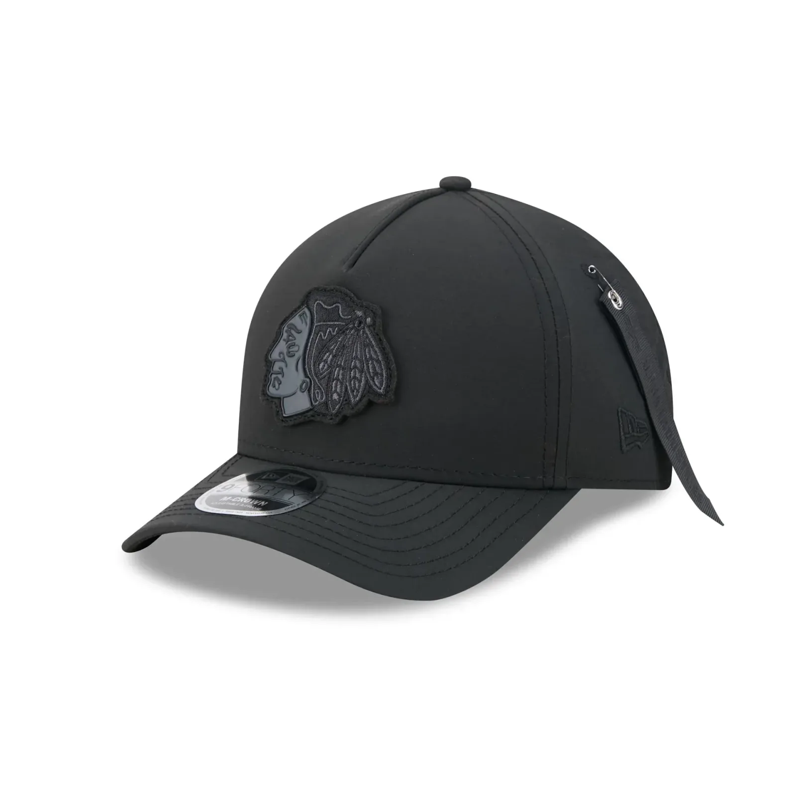 Alpha Industries x Chicago Blackhawks Nylon Black 9FORTY M-Crown A-Frame Snapback Hat