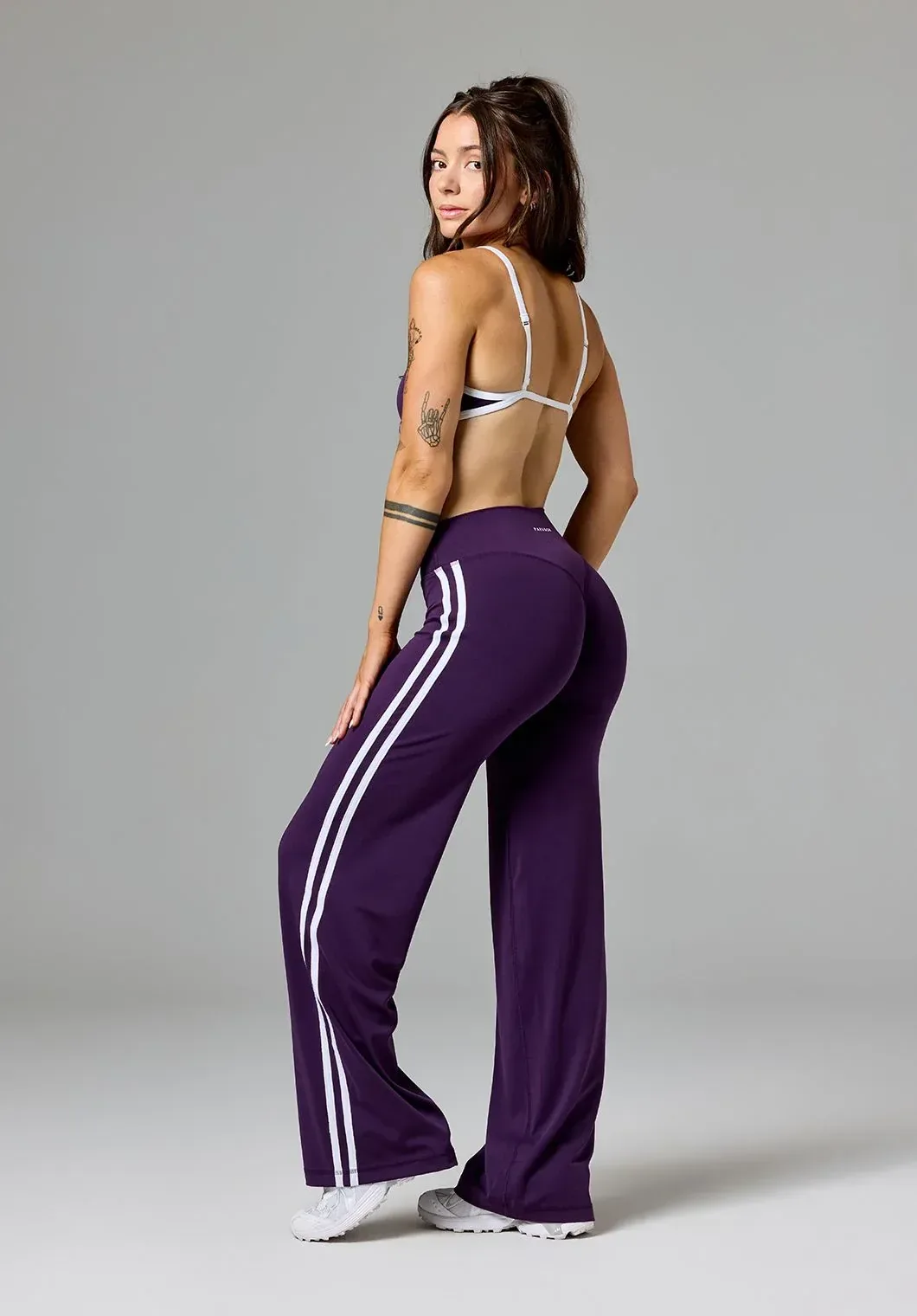 Reluna™ Double Stripe Sculptseam® Mid-Rise Straight Leg Pant Regular Jasmine