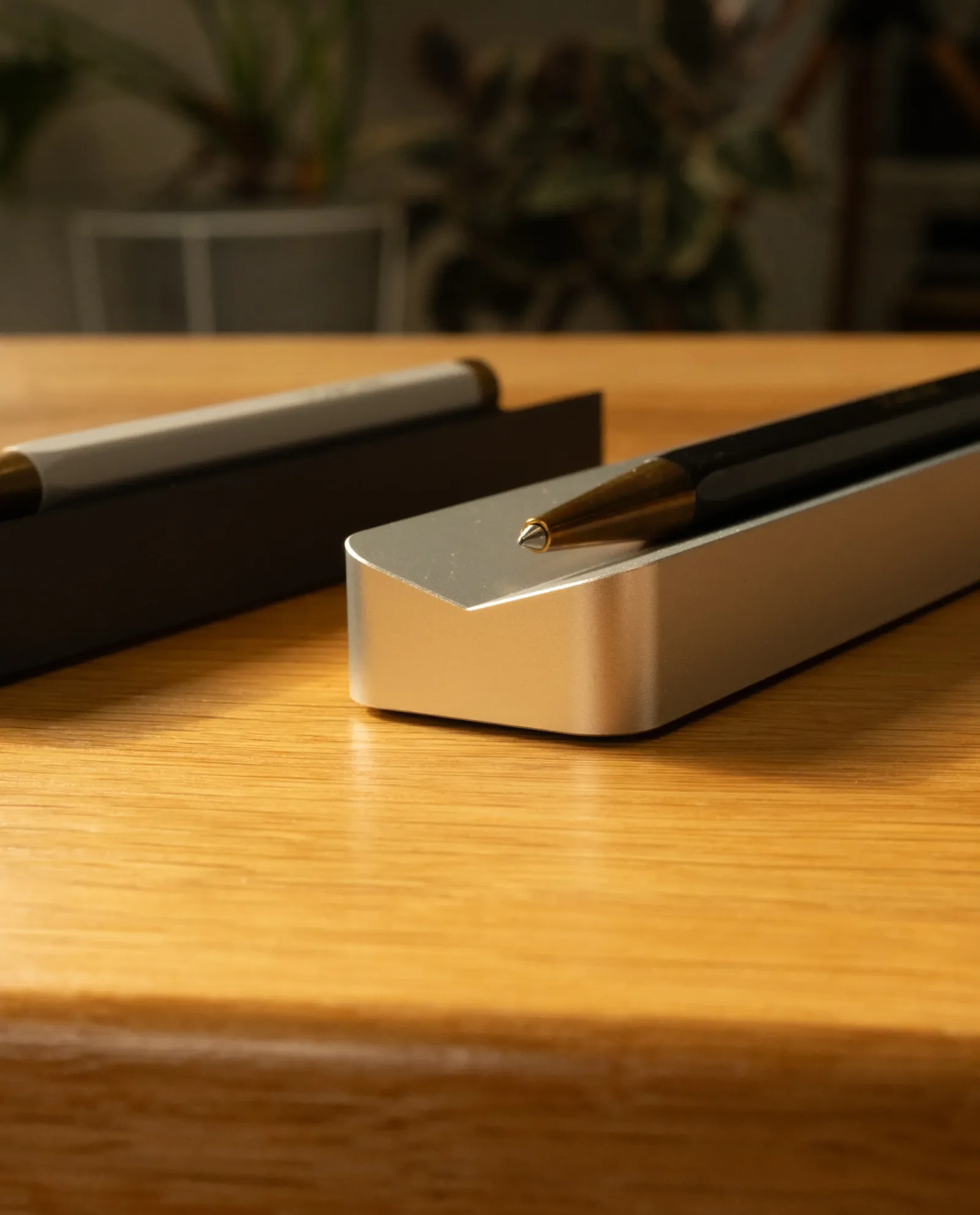 Analog Pen Tray (Silver Aluminum)