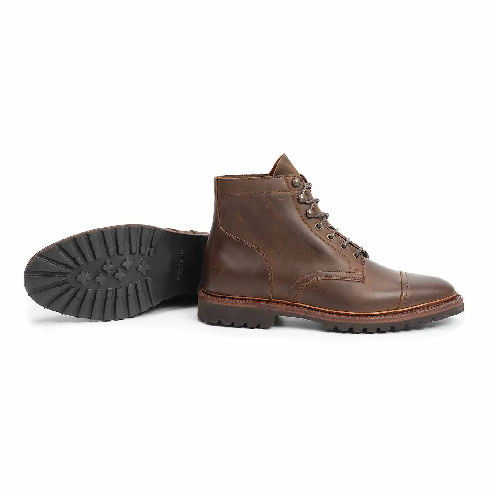 514386 – Tobacco Waxy Calf – E