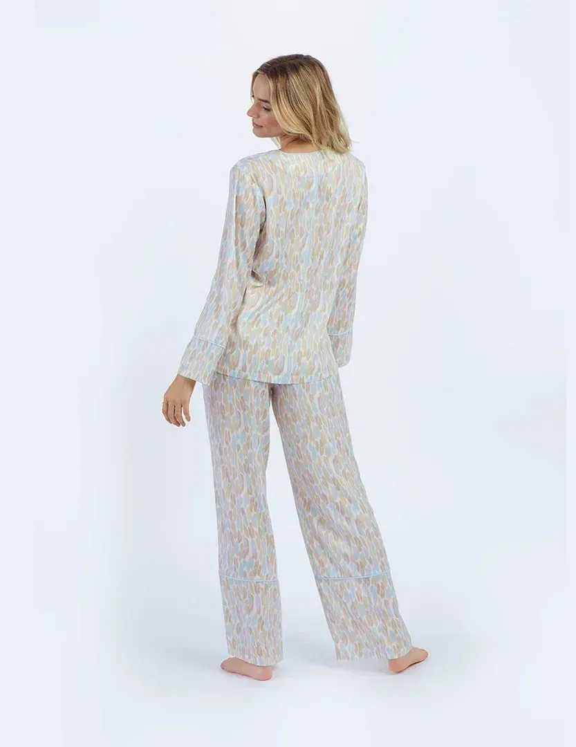 The Cloud 9 Silky Pajama Set – Animal Print in Pastel