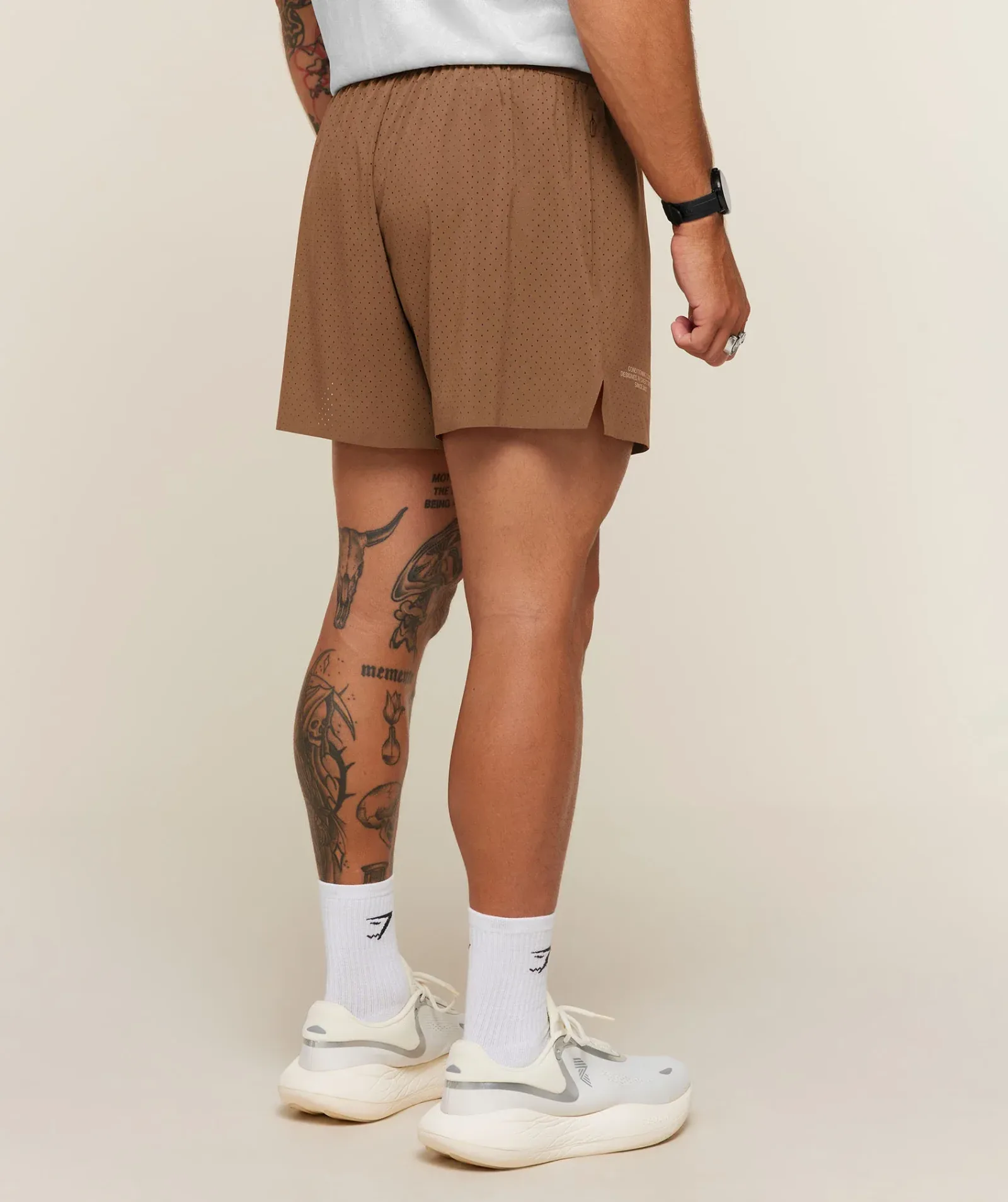 Gymshark Conditioning Club 4" Shorts – Trail Brown/Vanilla Beige
