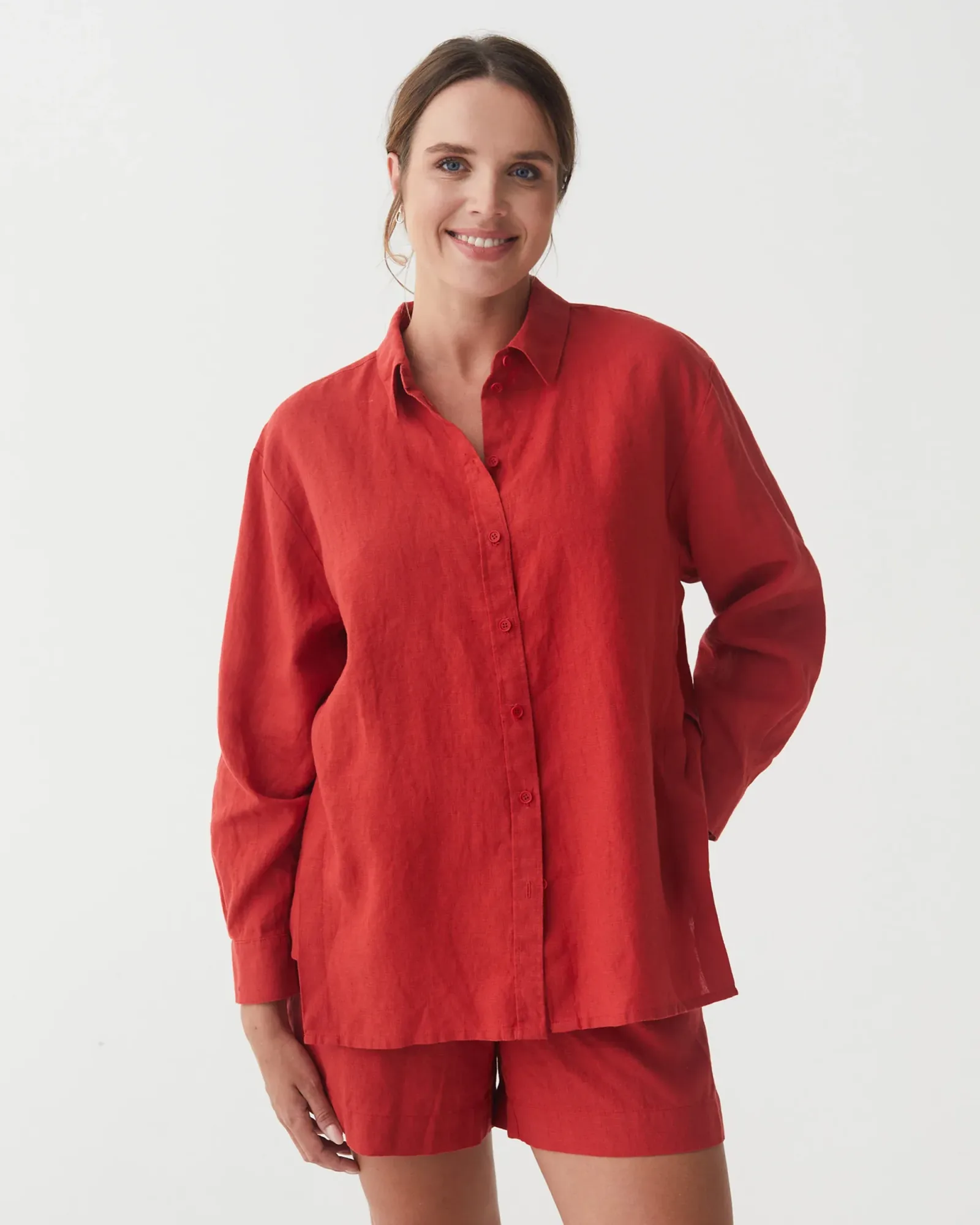 Long-Sleeve Linen Shirt ISLAY in Aurora red
