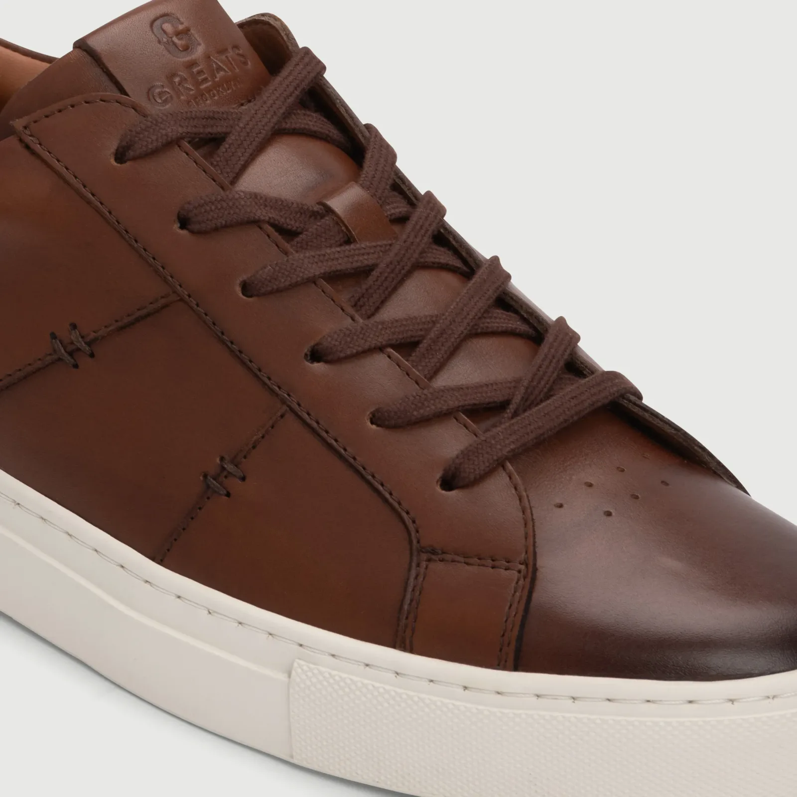 The Royale 2.0 – Burnished Cuoio