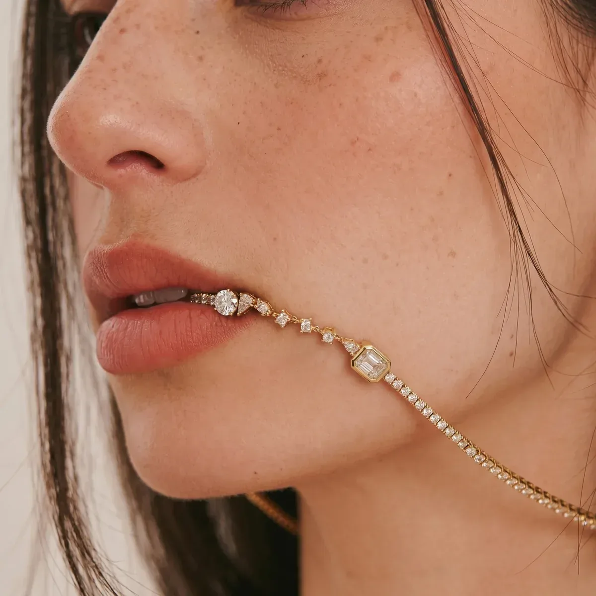 Celeste Crystal Collar Necklace – 18k Gold Plated