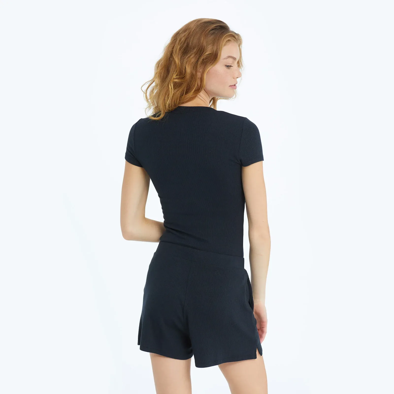 The Softest Ribbed Crew Neck T-Shirt – Sea Urchin