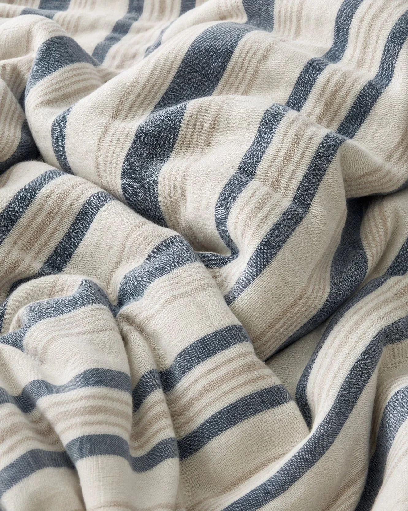 Coastal Reversible Cotton Mist Duvet Cover