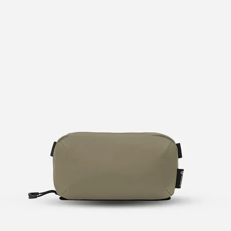 Tech Bag Small in Yuma Tan