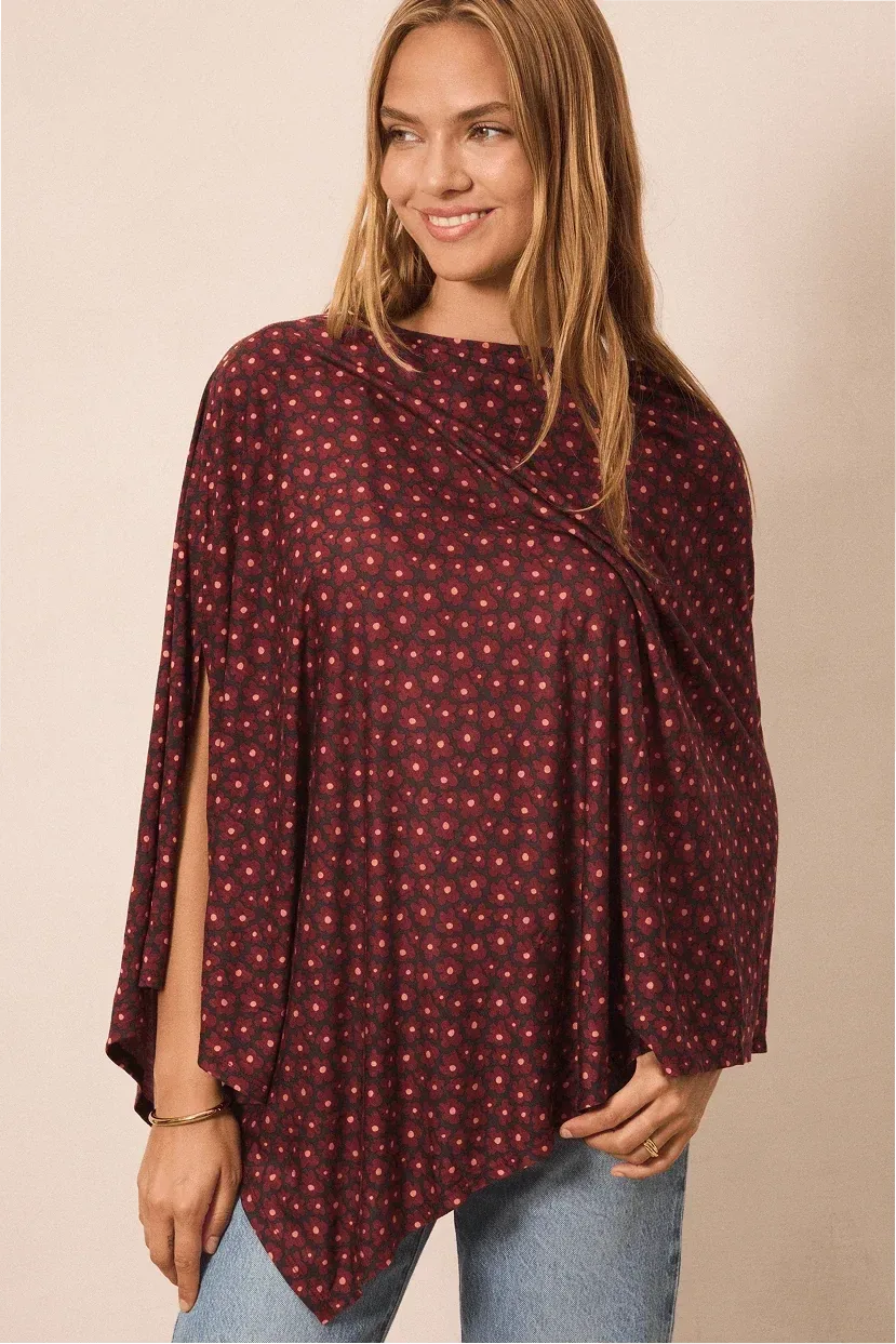 Midnight Daisy Nursing Cover