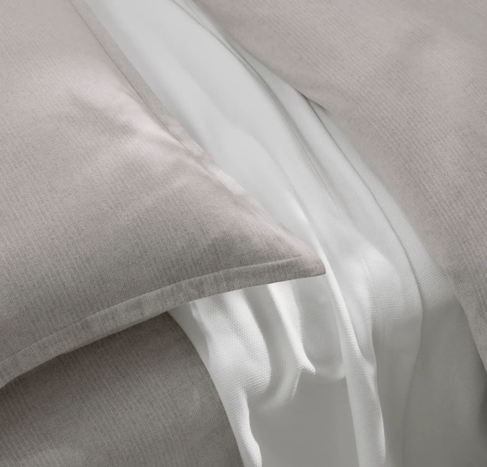 Flannel Duvet Set – Heathered Fog/Cream Fine Line Stripe
