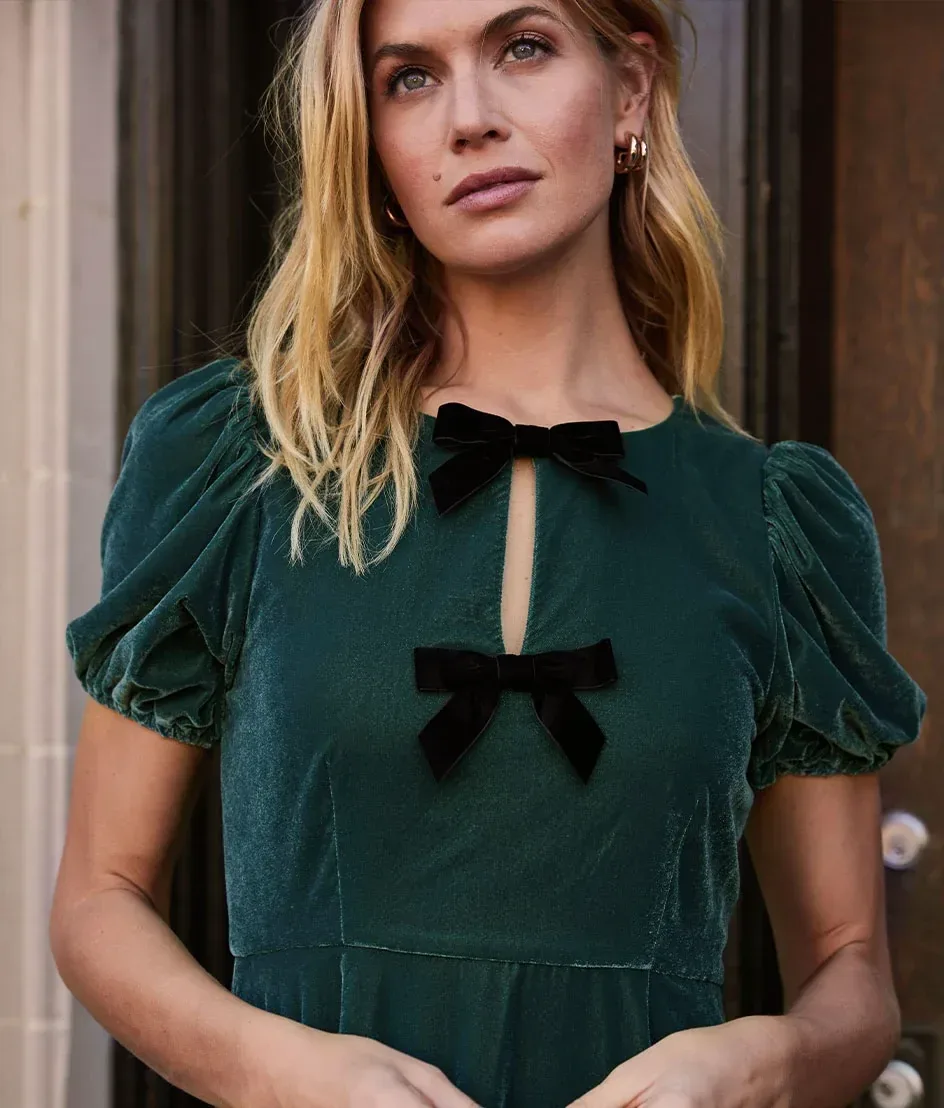 The Sustainable Velvet Collection Bow Midi Dress – Pine