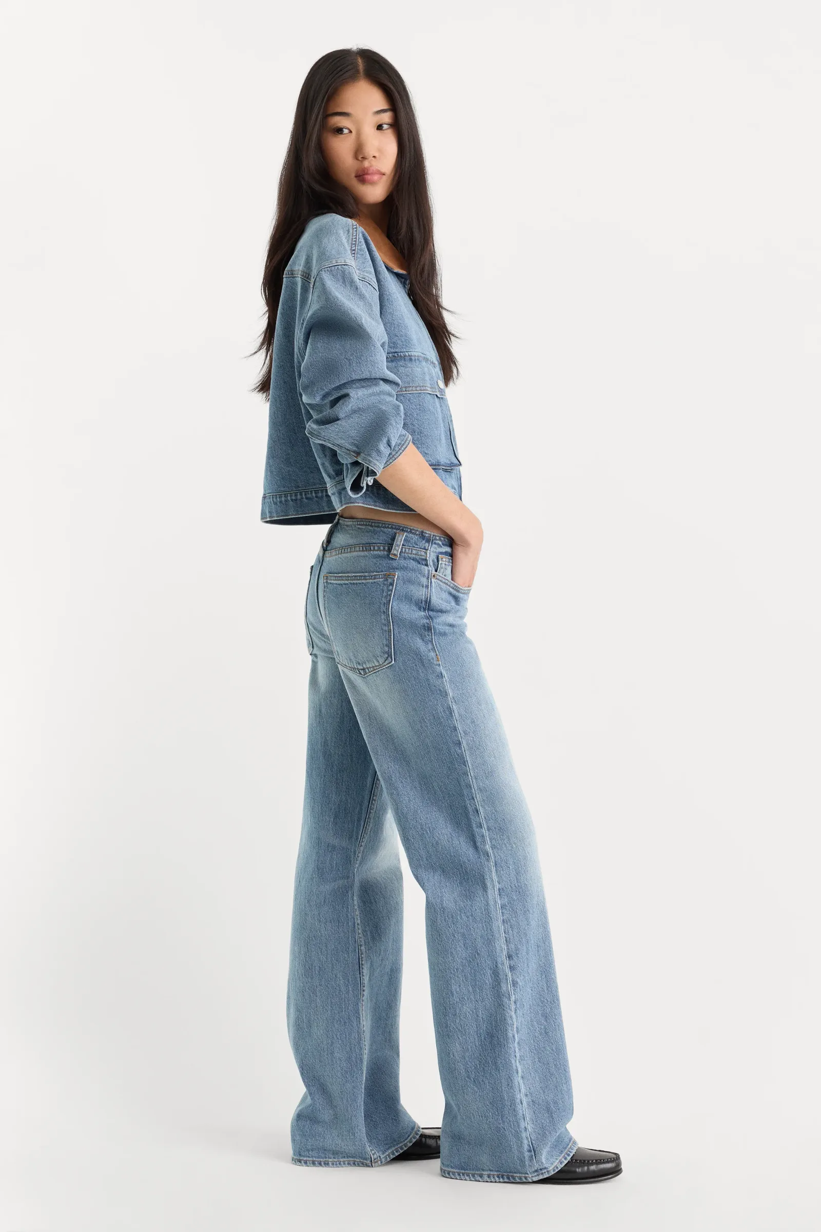 Ghost Waist Low Loose Jeans – Amber
