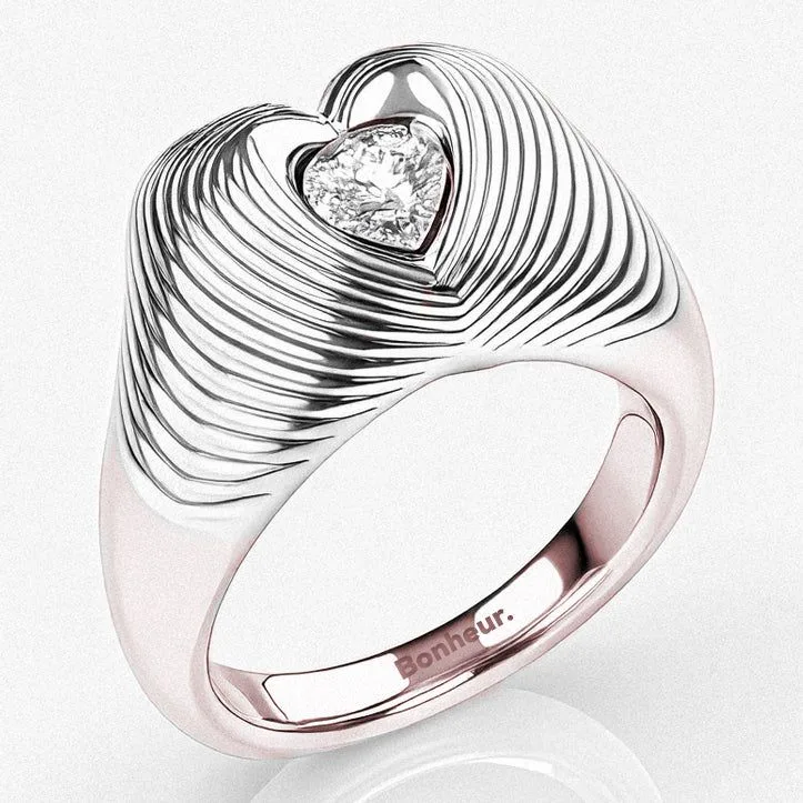 Emmeline Clear Quartz Chunky Heart Ring – 18k Rose Gold Plated / 7