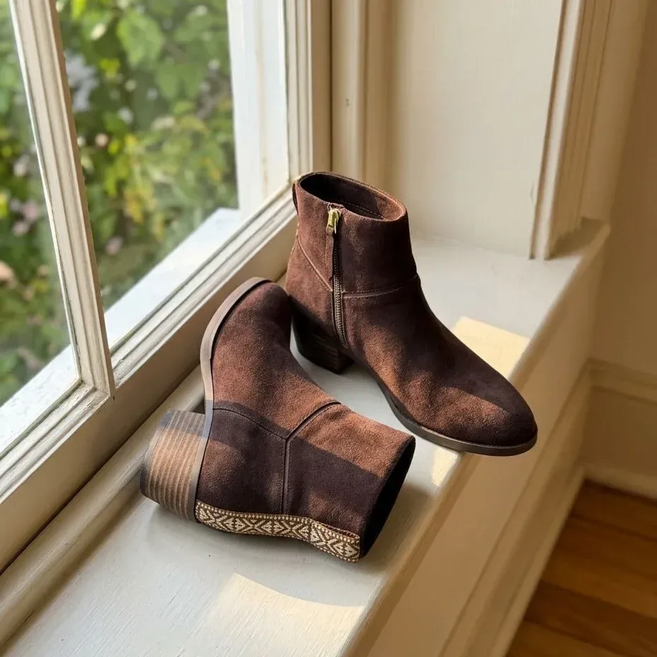 Womens Elia Ankle Boot Water Resistant Chocolate Brown Suede