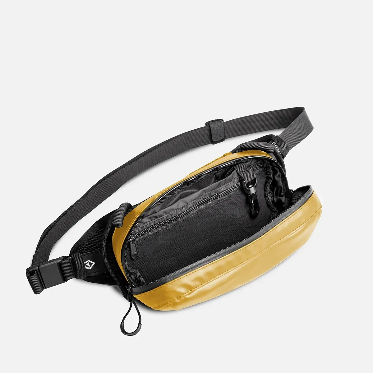 D1 Fanny Pack in Dallol Yellow