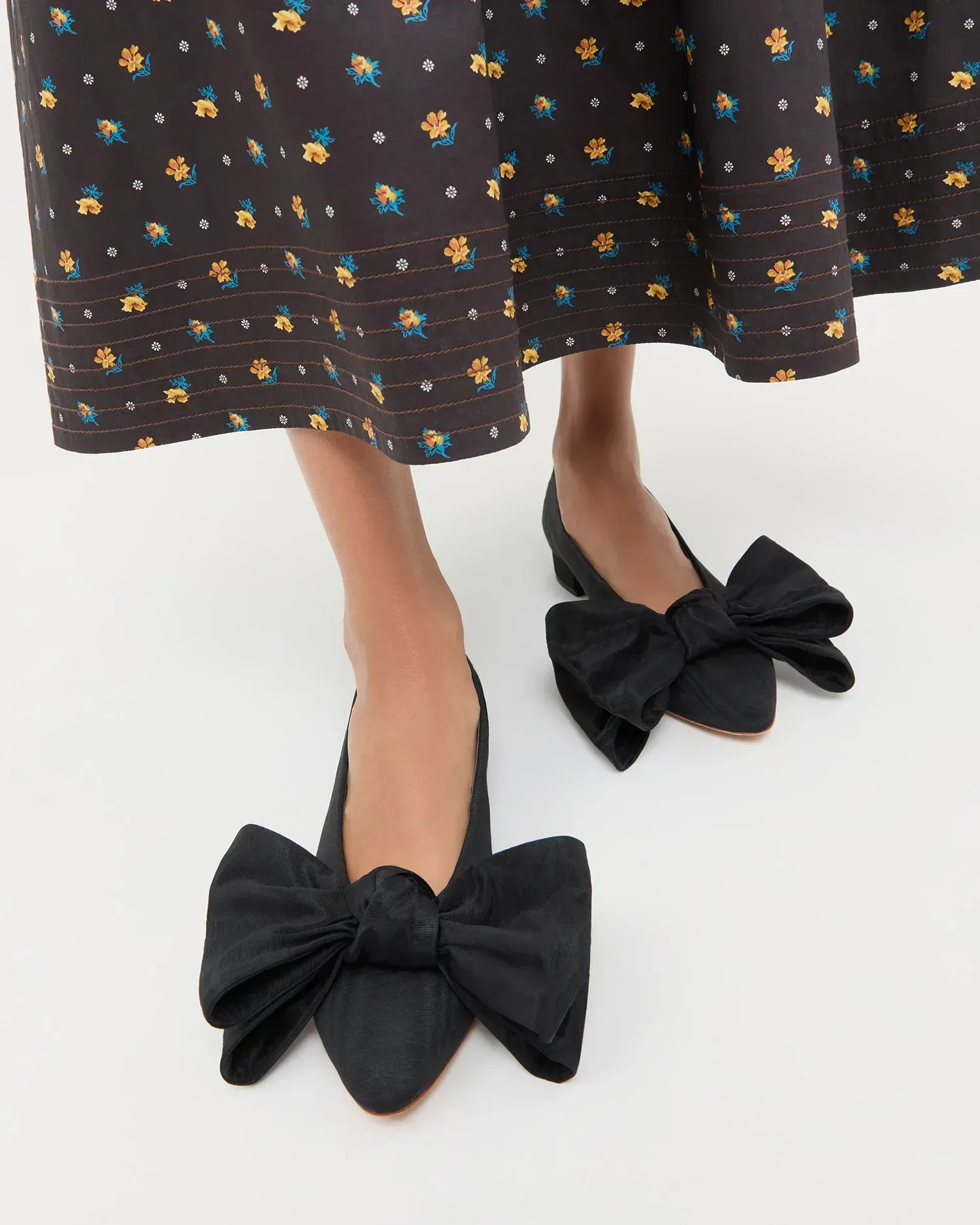 Noa Black Moiré Bow Flat