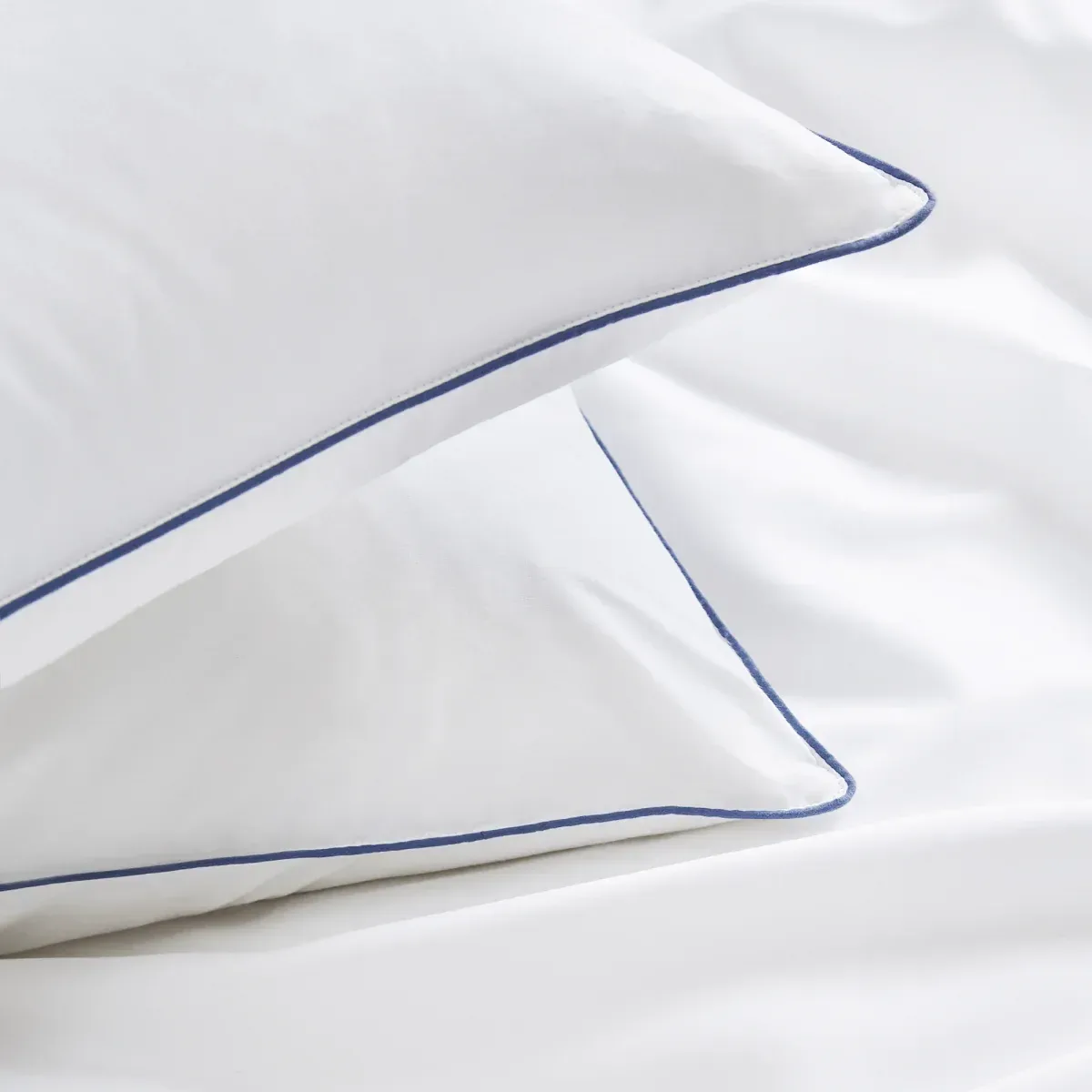 Turin Piped Edge Duvet Cover & Shams Set