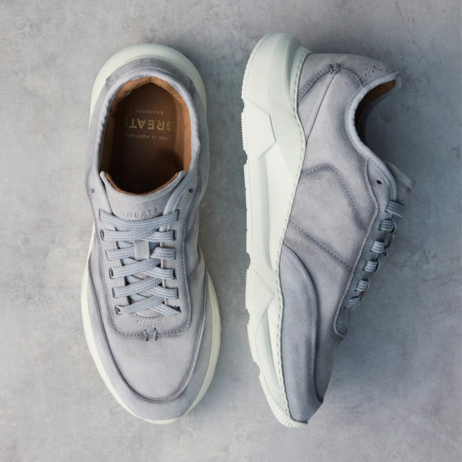 The Manhattan City Runner – Mineral Grey