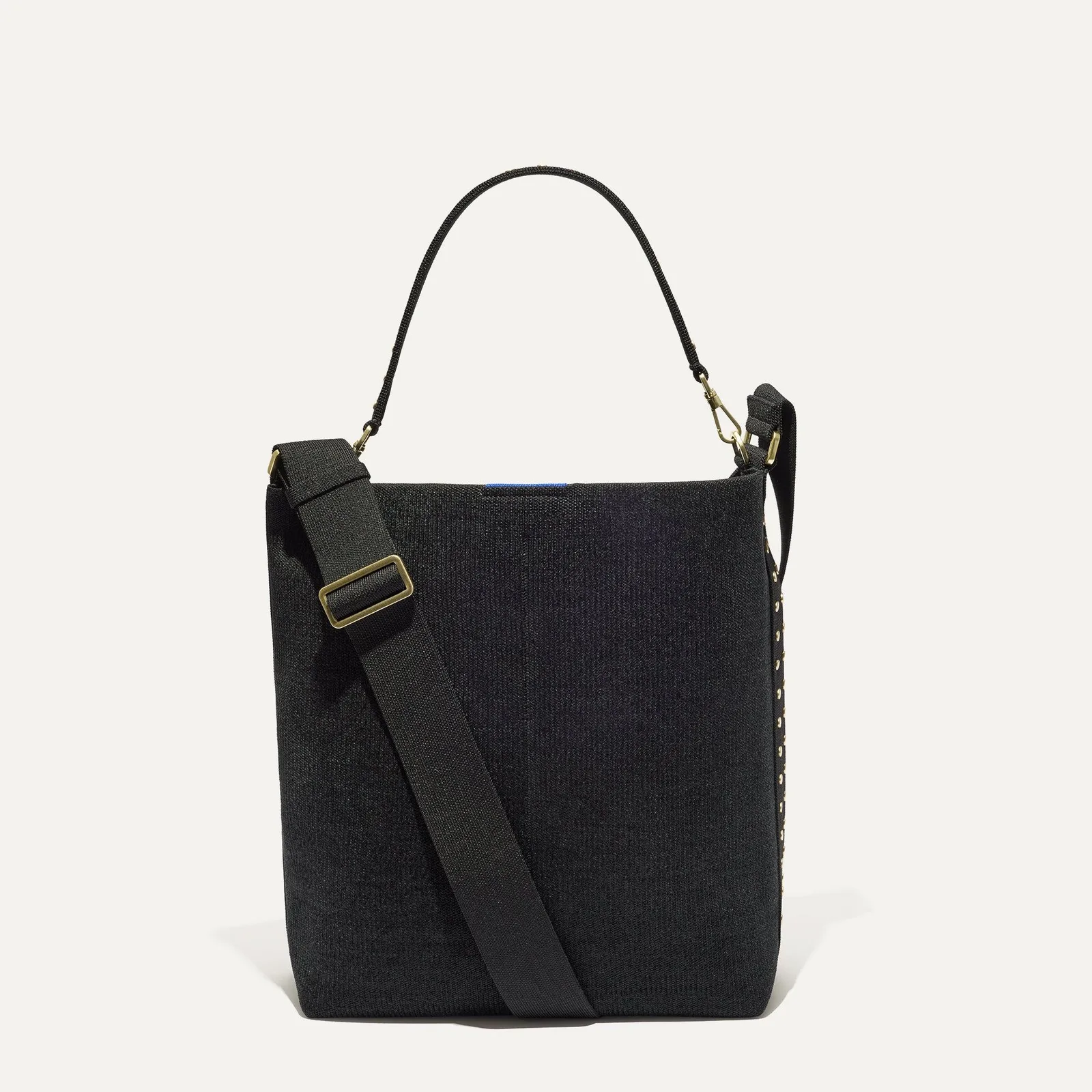 The Bucket Bag – ReVelvet™ Black