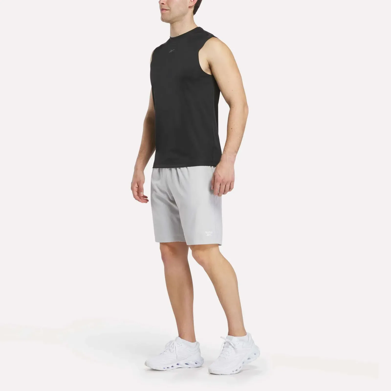 Men's Range Woven Shorts 9"