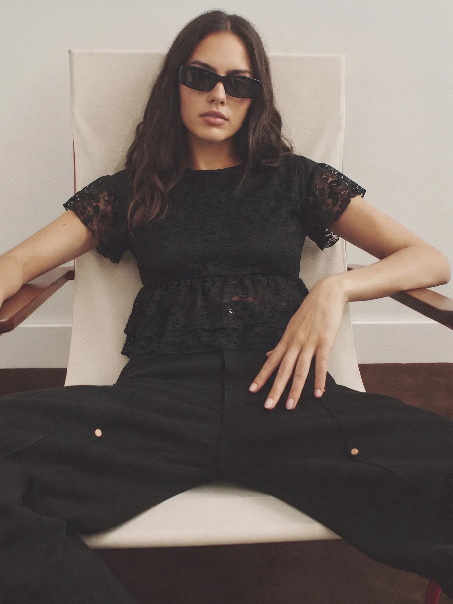 Short Sleeves Ruffle Lace Crew Neck Overlay Top