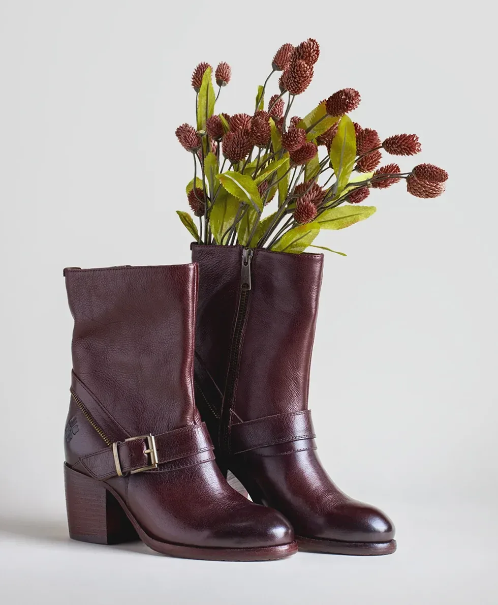 Lombardy Boot – Wine